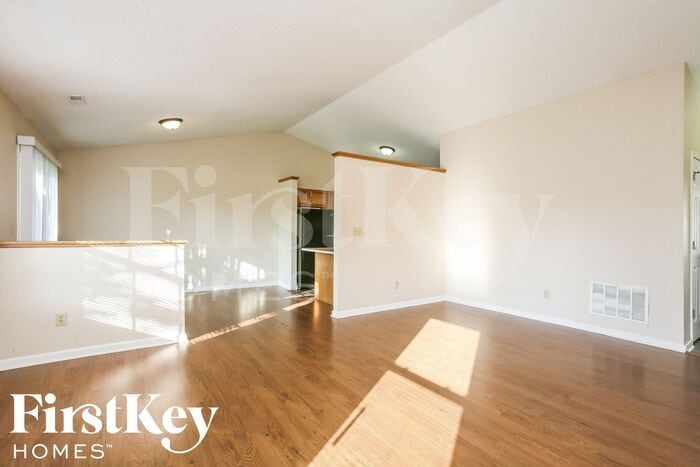 Building Photo - 1821 Windy Hl Ln