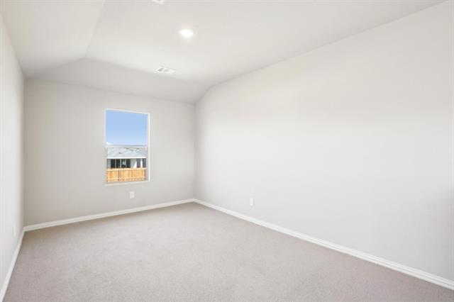 Building Photo - 2211 Gustavus Dr