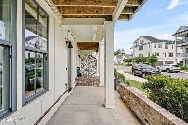 Building Photo - Welcome to Riverlights, a stunning waterfront community in Wilmington, NC