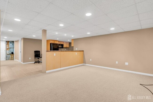 Building Photo - 1 Johnson St