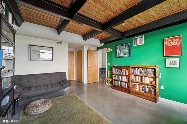 Building Photo - 1101 Washington Ave