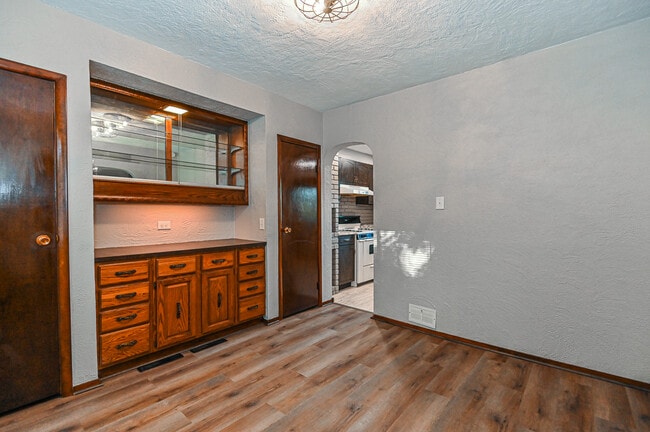 Building Photo - 1510 Nobles Ln