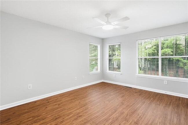 Building Photo - 1575 Ridenour Pkwy NW