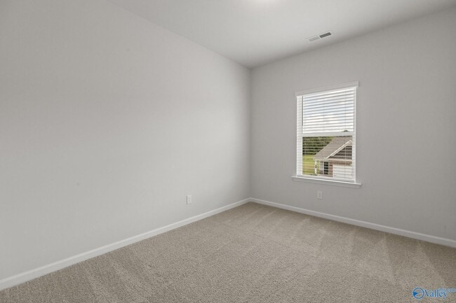 Building Photo - 7202 Fox Gln Cir SE