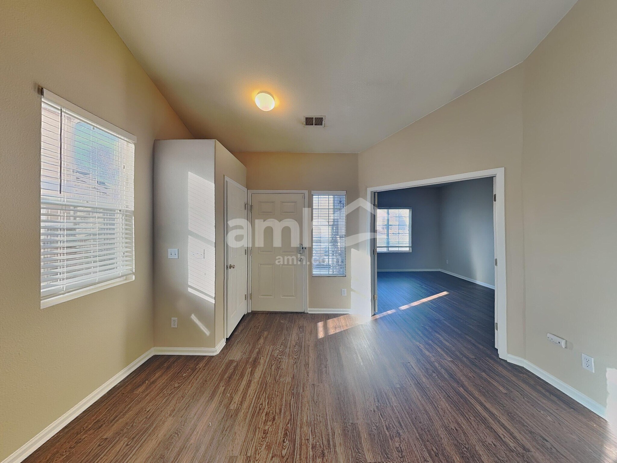 Building Photo - 15142 E 119th Ave