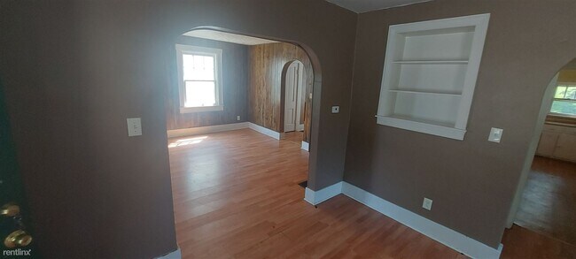 Building Photo - 3 br, 1 bath House - 512 Gordon Street