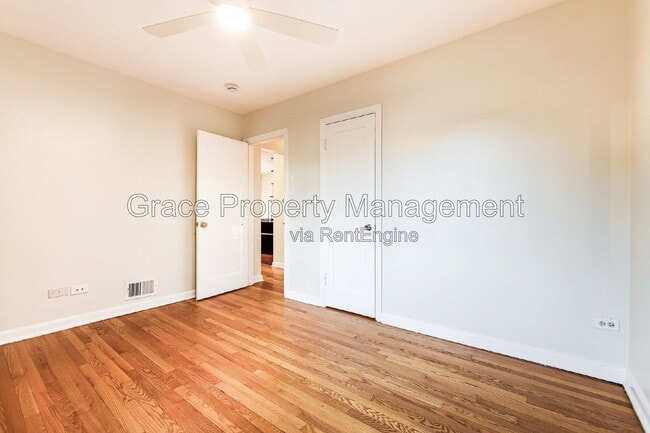 Building Photo - 3075 N Dahlia St