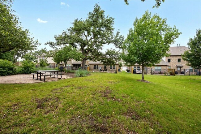 Building Photo - 2214 S Lakeline Blvd