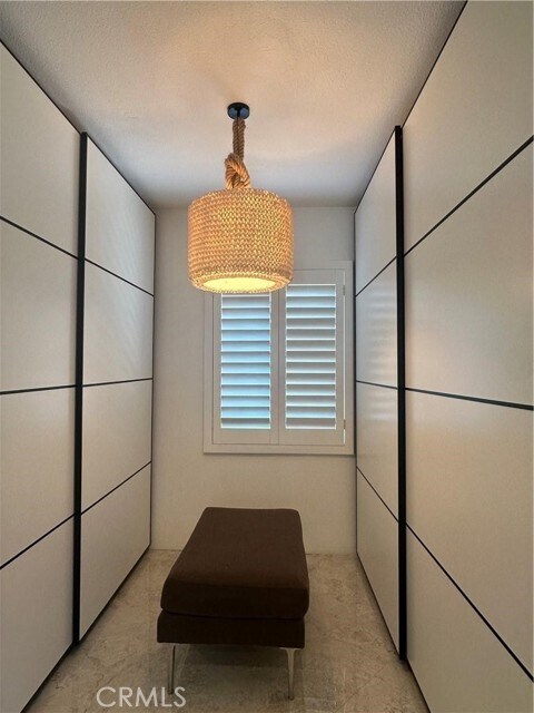 Building Photo - 13 Blue Ridge