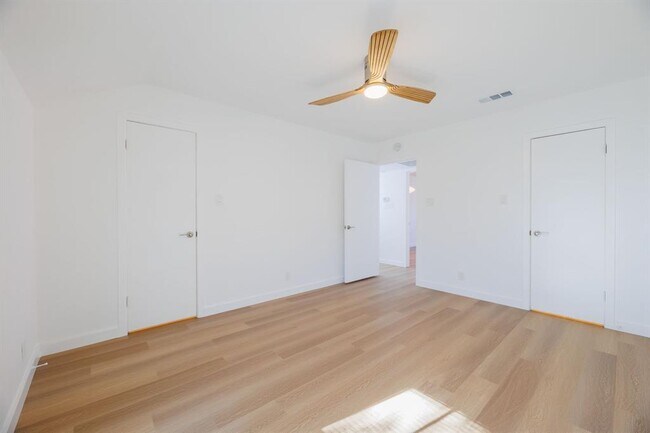 Building Photo - 7920 Rockwood Ln