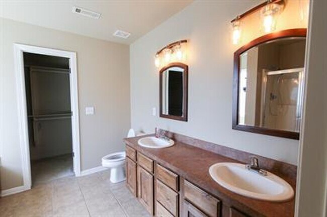 Building Photo - Perfect 3 bed/2 bath home in Centerton!