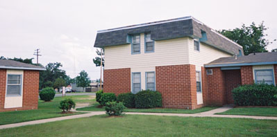 Primary Photo - Holsey-Cobb Apartments