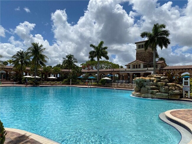 Building Photo - 8203 NW 128th Ln