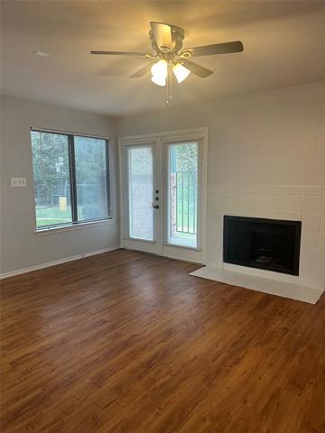 Building Photo - 2300 Balsam Dr