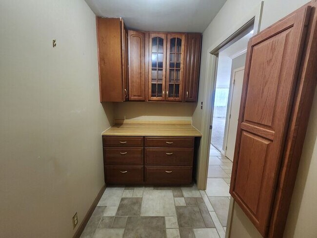 Building Photo - 3 Bedroom 2 Bath Condo Near Honey Creek Co...