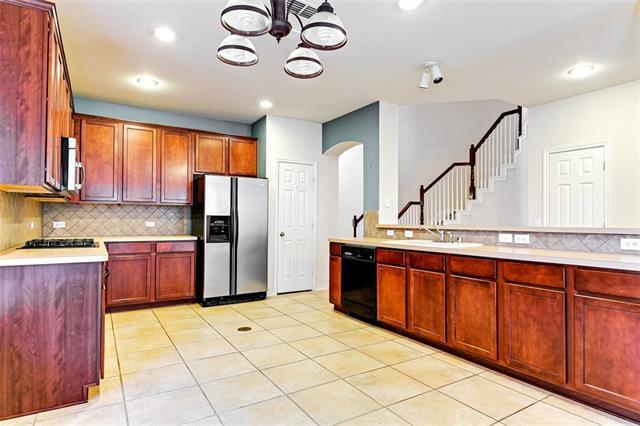 Building Photo - 423 Rainforest Ct