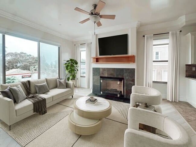 Building Photo - Gorgeous Custom Home in Carlsbad - 1 Mile ...