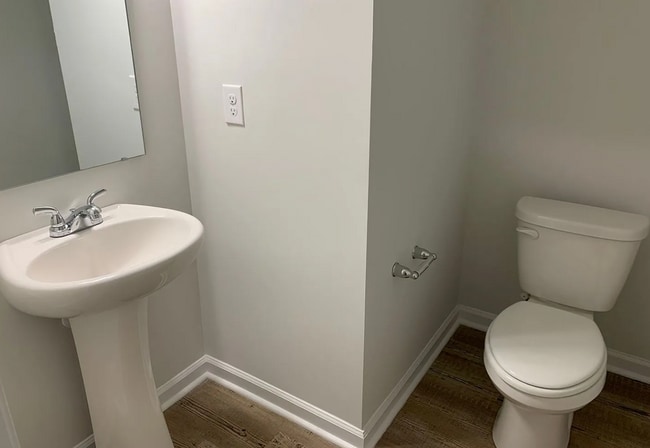 Building Photo - Modern 3BR Townhome Near Lake Murray with Easy Access to Downtown & I-20