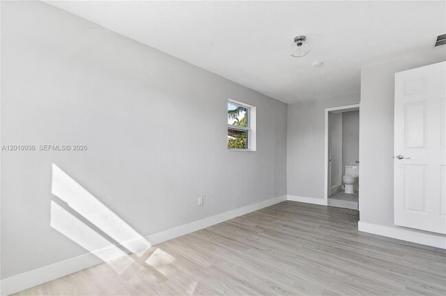 Building Photo - 925 NW 84th St