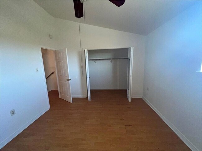 Building Photo - 3617 Jupiter Dr