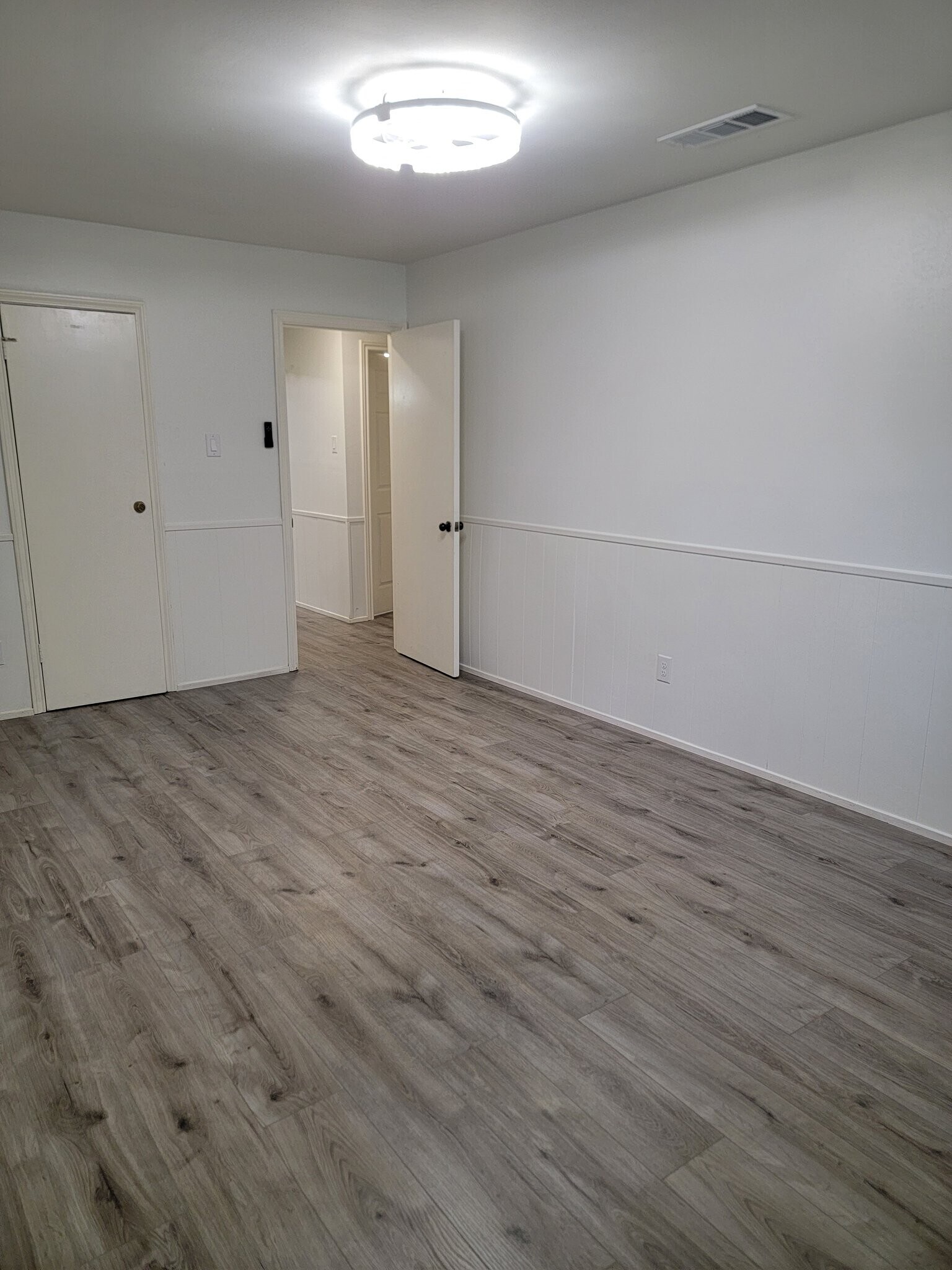 Building Photo - 12354 Nesmith Dr