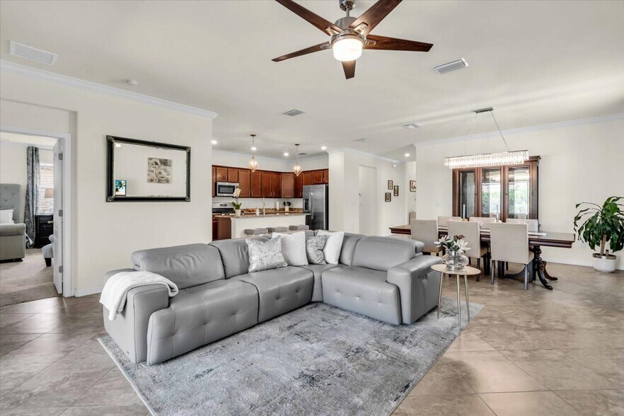 Building Photo - 4602 Royal Dornoch Cir