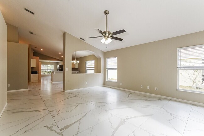 Building Photo - 4132 Waltham Forest Dr