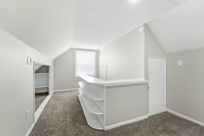 Building Photo - 4669 17th St