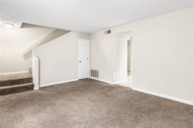 Building Photo - 1185 Oak Villas Ct NW