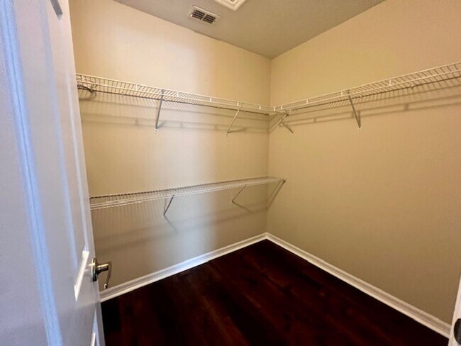 Building Photo - 3522 Caruso Pl