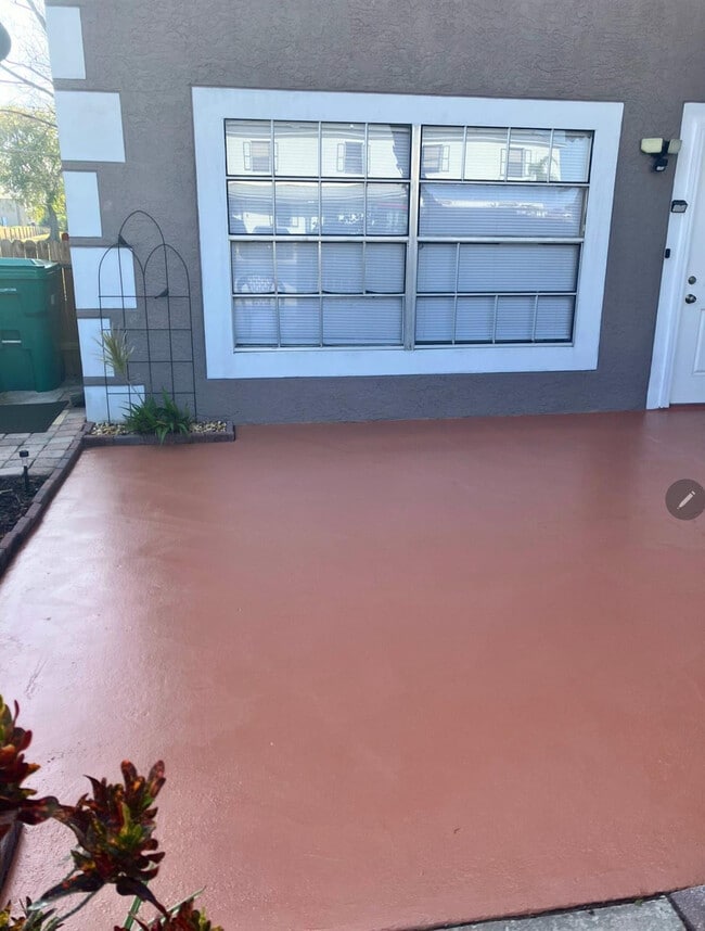 Building Photo - 5282 SE 43rd Trce