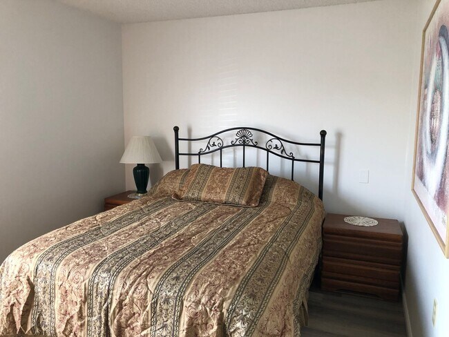 Building Photo - 768 Leisure World