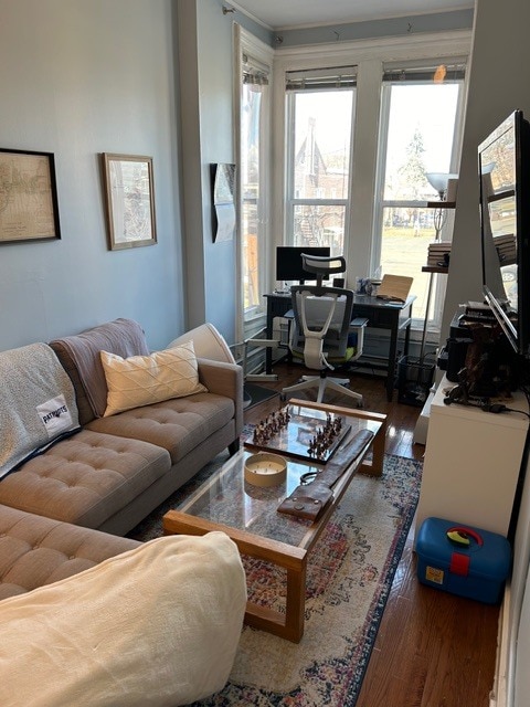 Building Photo - 516 Chapel St