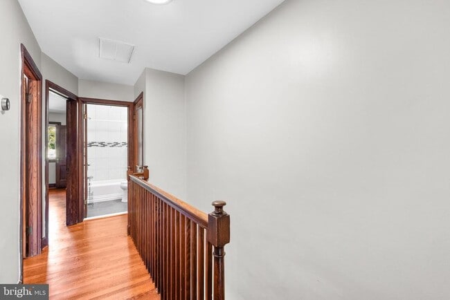 Building Photo - 24 Gallatin St NW