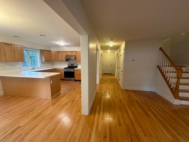 Building Photo - 18 Edgemoor Cir