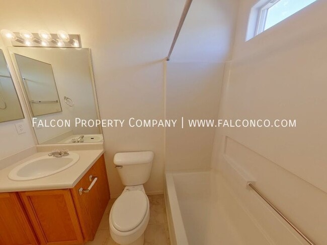 Building Photo - 6404 Casual Dr