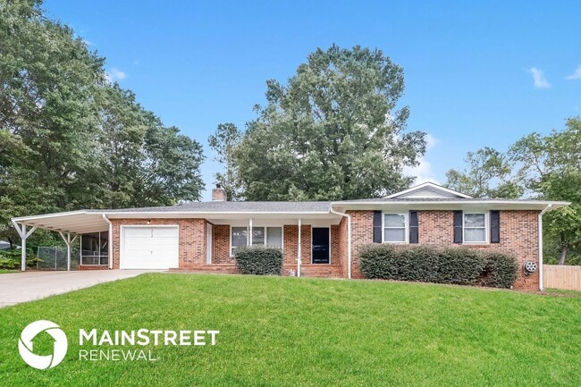 Building Photo - 312 Brookside Dr