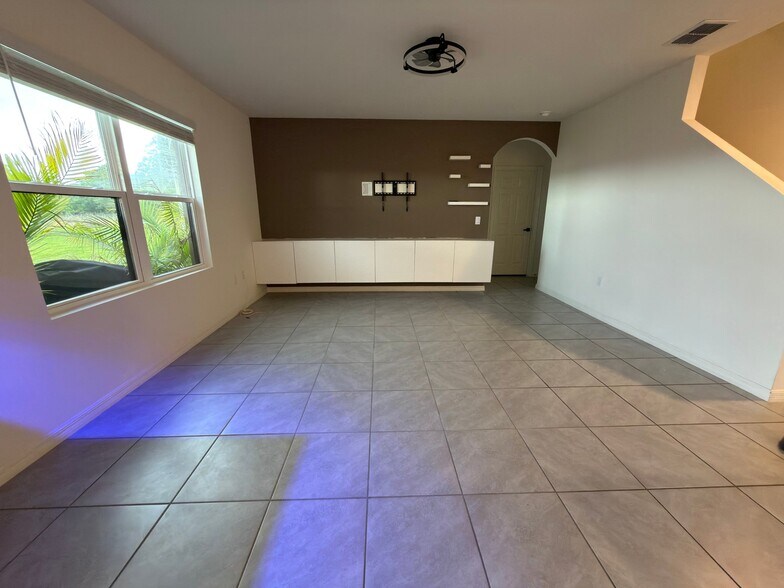 Building Photo - 2193 Farmhouse Rd SE