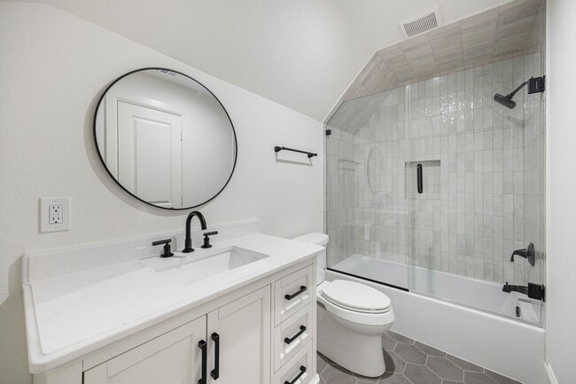 Building Photo - 8213 Cabernet Ln