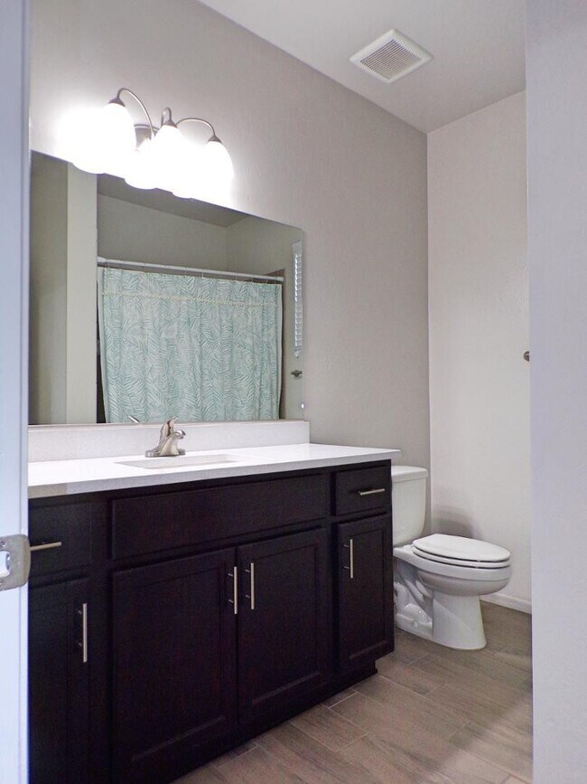 Building Photo - 6263 Saddlehorn Cir
