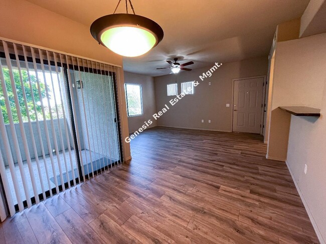 Building Photo - 2bd/2ba condo in Villas at Hacienda Del Sol