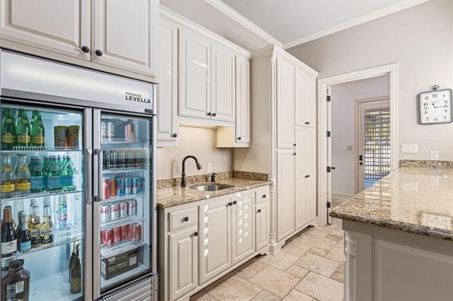 Building Photo - 3505 Chimney Rock Dr