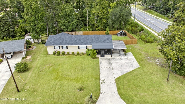 Building Photo - 706 Estates Cove Rd