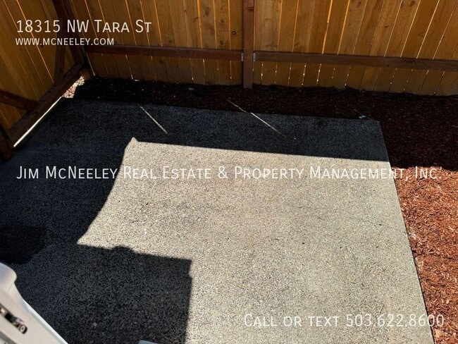 Building Photo - 18315 NW Tara St