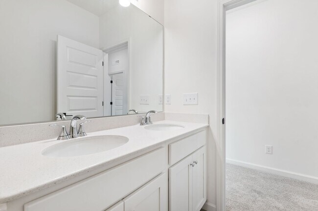 Building Photo - Rolesville Gem: Elegant 5-Bedroom Home wit...