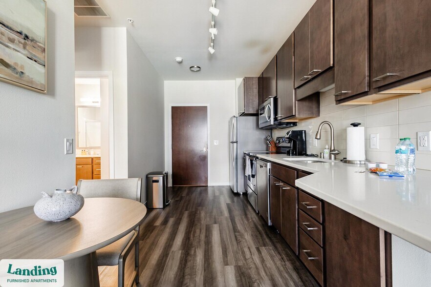 Building Photo - 11221 Synergy Dr