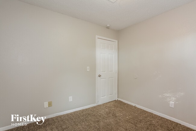 Building Photo - 13307 Harpers Bridge Dr