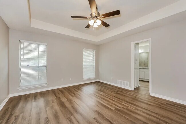 Building Photo - 832 Andalusia Trail