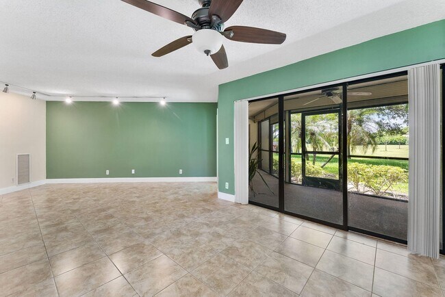 Building Photo - 5800 Camino Del Sol