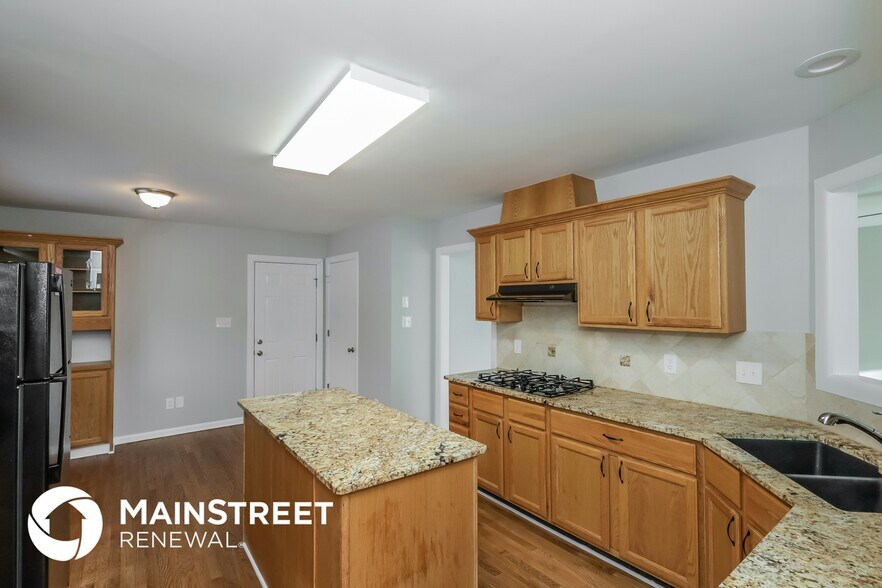 Building Photo - 17 Governors Pl